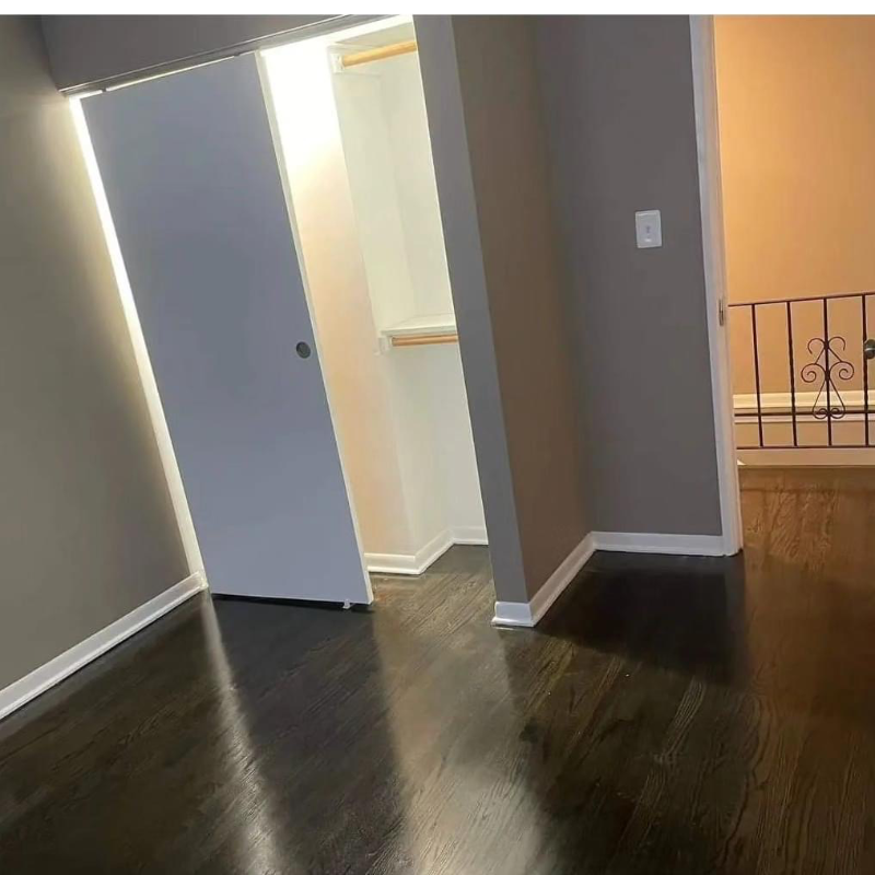 11724 S Throop St - Photo 2 of 9