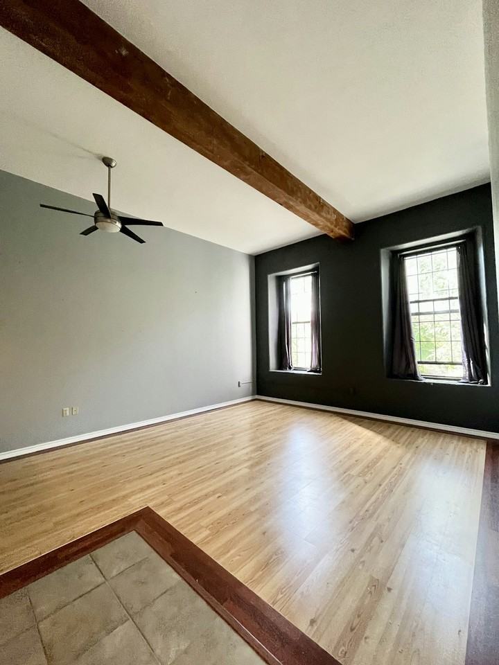 15 Higgins St, Unit 219 - Photo 3 of 34