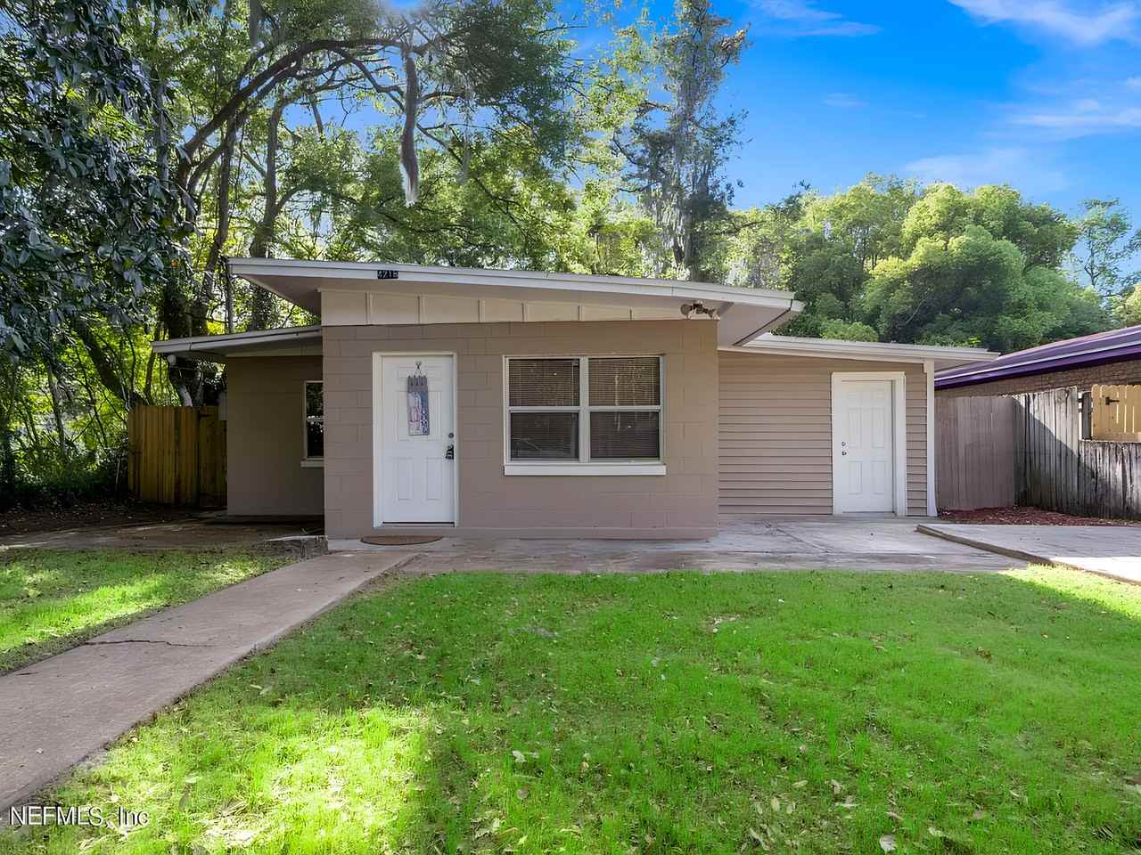 Heywood St - Photo 2 of 13