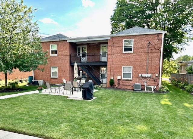 3666 N High St #D - Photo 2 of 11