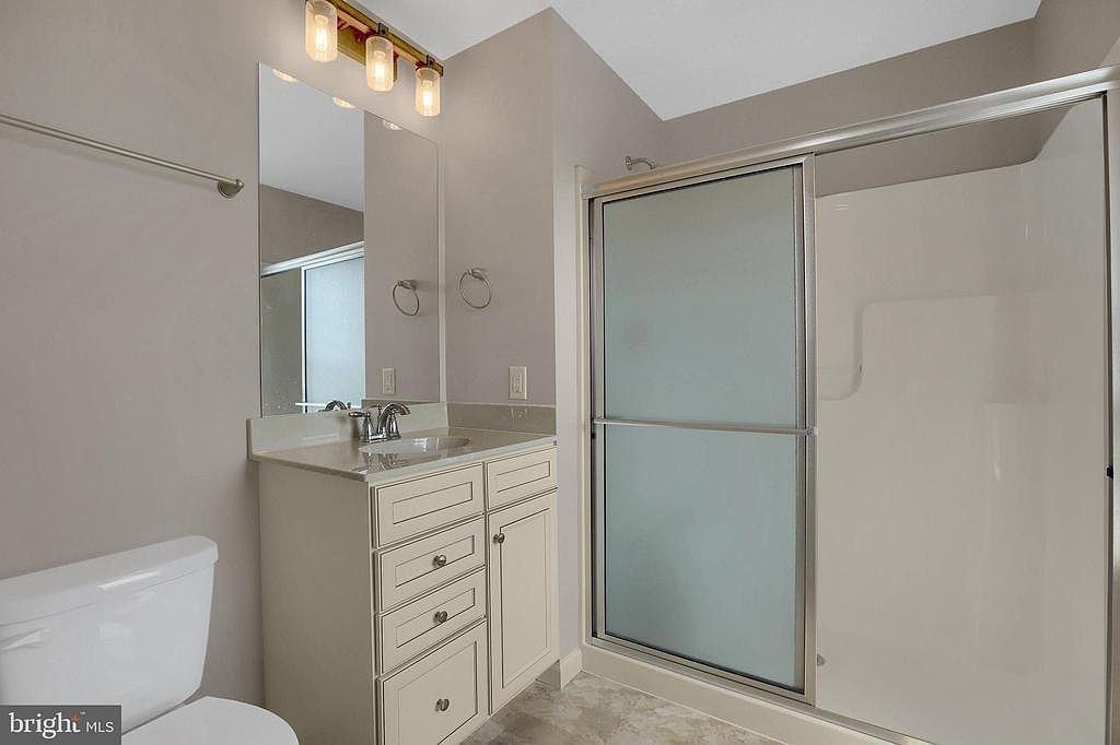 22 Spring View St #1 - Photo 7 of 38