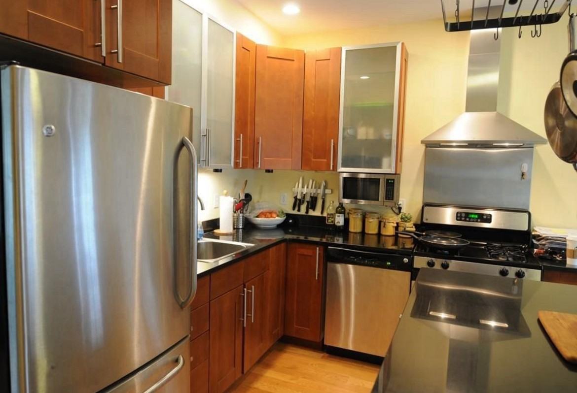 14 Everett St #201 - Photo 2 of 8