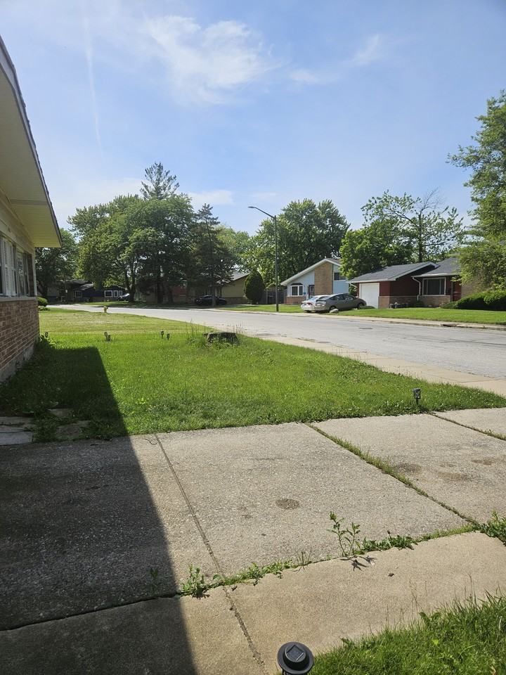 119 Algonquin St #NA - Photo 2 of 15