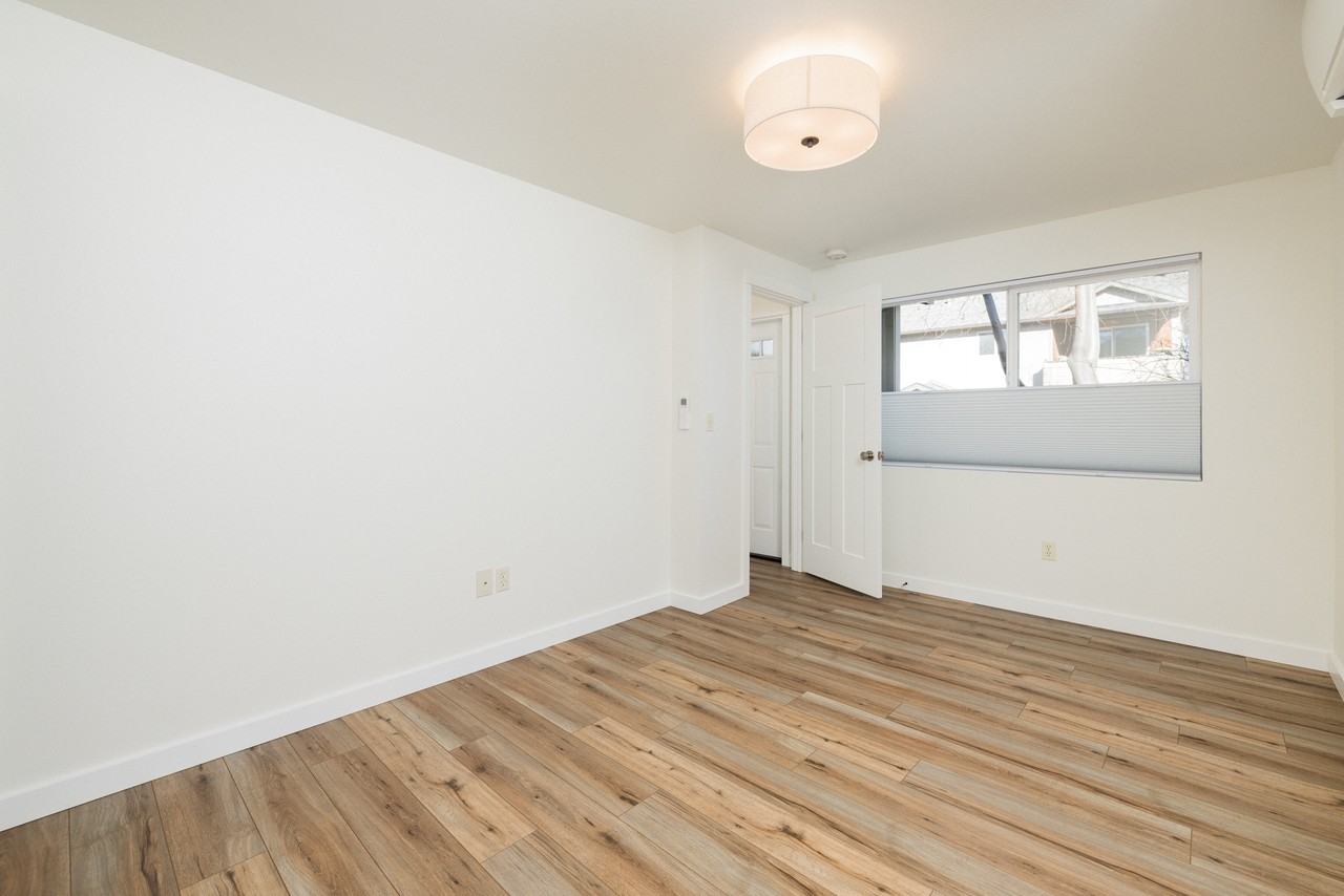 63319 Northwest Britta Street - Photo 3 of 19