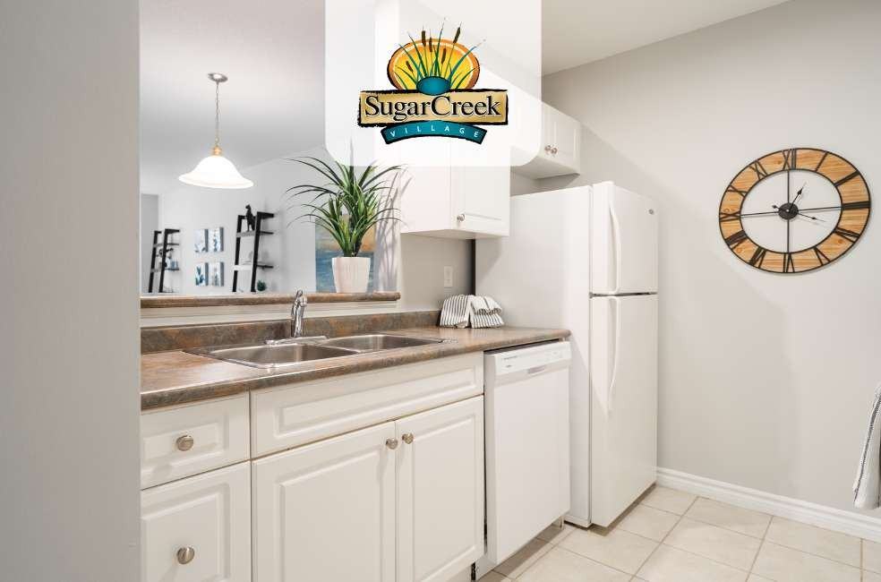 Sugarcreek Village | 445 Sugarcreek Trail - Photo 3 of 11