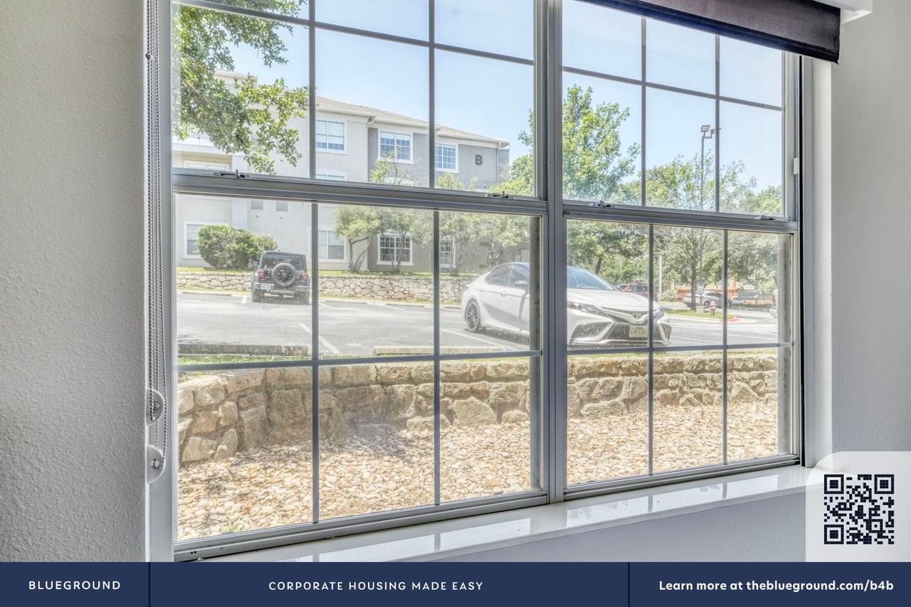 10001 North Capital of Texas Highway - Photo 6 of 24
