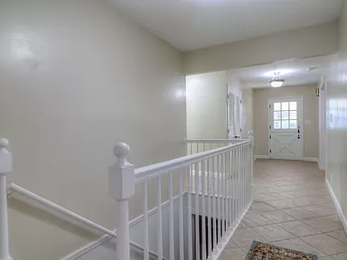 502 E Harding Dr - Photo 4 of 5