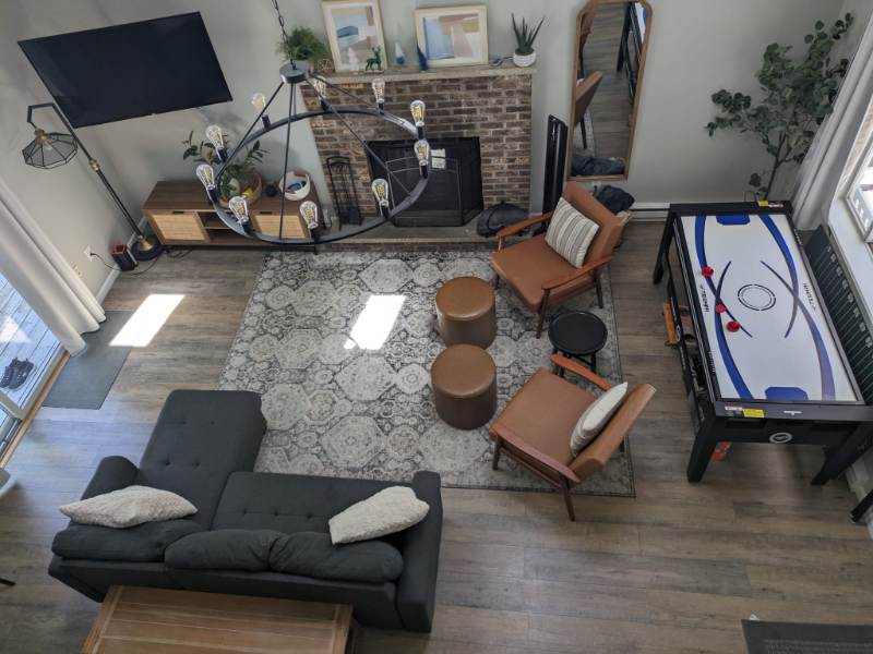 8963 Deerfield Rd - Photo 2 of 20