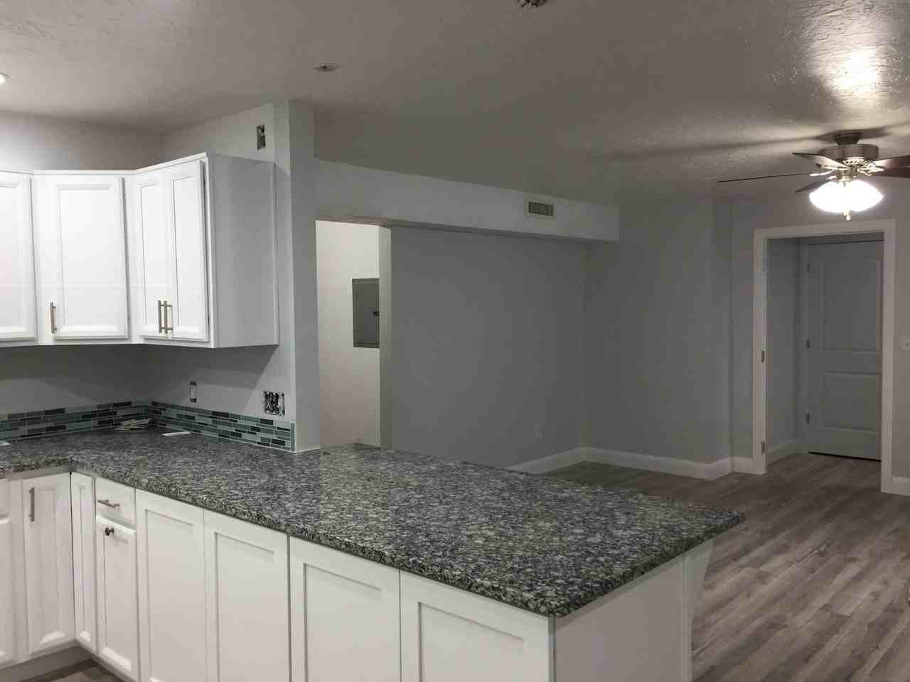 311 N 700 W - Photo 7 of 16