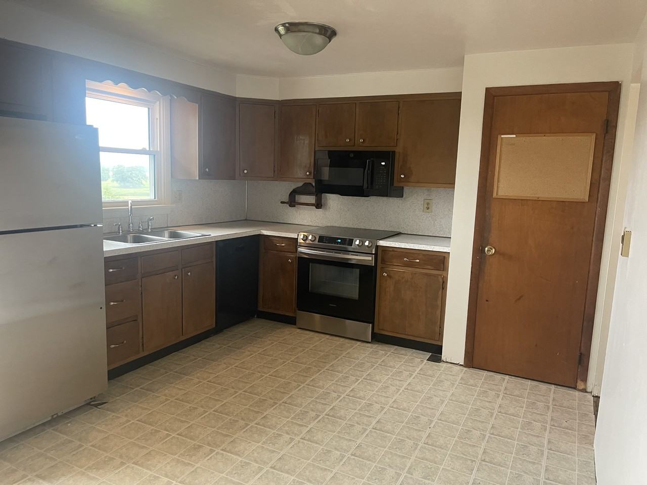 113 Valley View Dr #NA - Photo 7 of 16