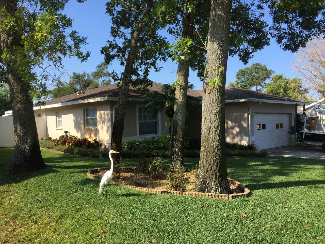 1327 Gulfview Woods Ln #NA - Photo 3 of 48