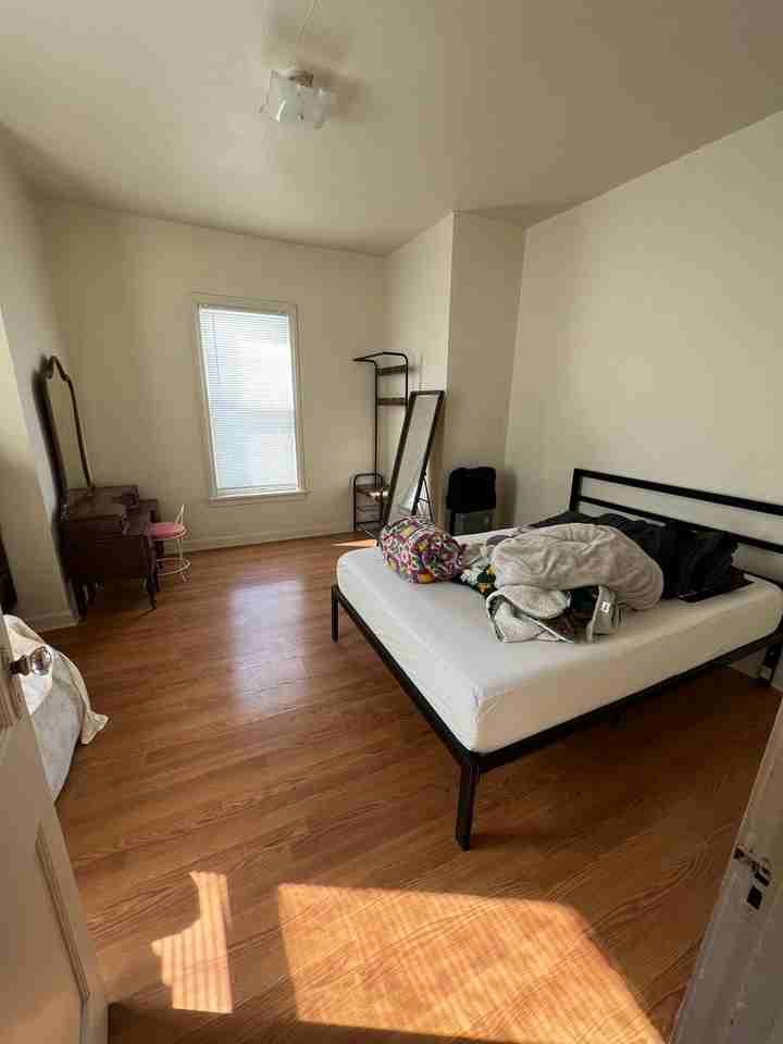 306 Mather St. - Photo 3 of 8