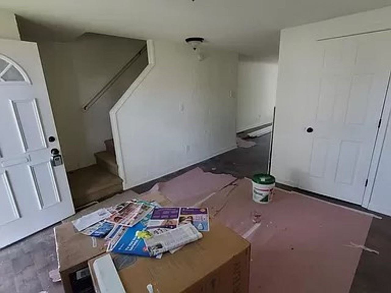 1205 Rolleston St - Photo 2 of 10