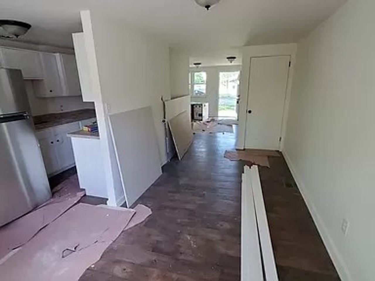 1205 Rolleston St - Photo 3 of 10