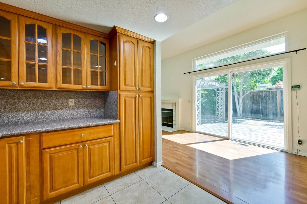 294 Moretti Ln - Photo 5 of 50
