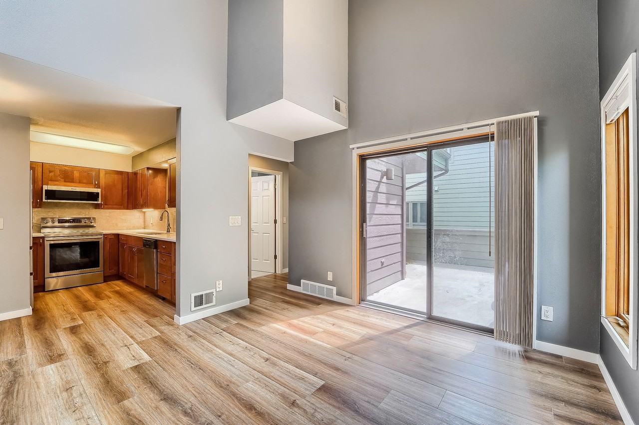 3795 Birchwood Dr - Photo 5 of 35