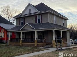 featured image of 1706 S Broadway St #G