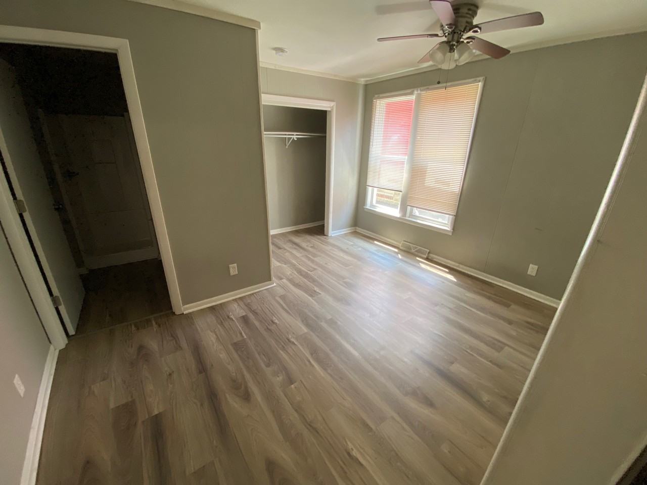 1706 S Broadway St #G - Photo 4 of 6