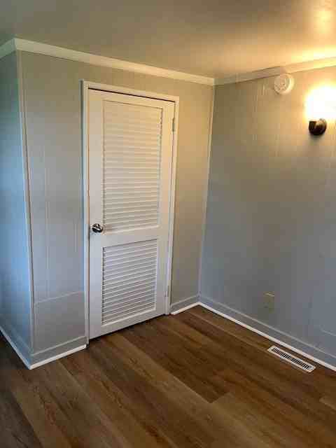 911 1/2 Nebraska St #1 - Photo 3 of 11