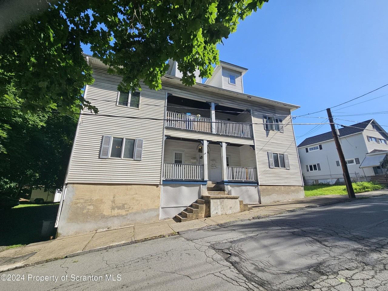 1019 Bunker Hill St 1L, Scranton, PA 18510 2 Bedroom Apartment for