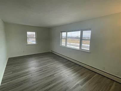 406 N Mantorville Ave #4 - Photo 3 of 9