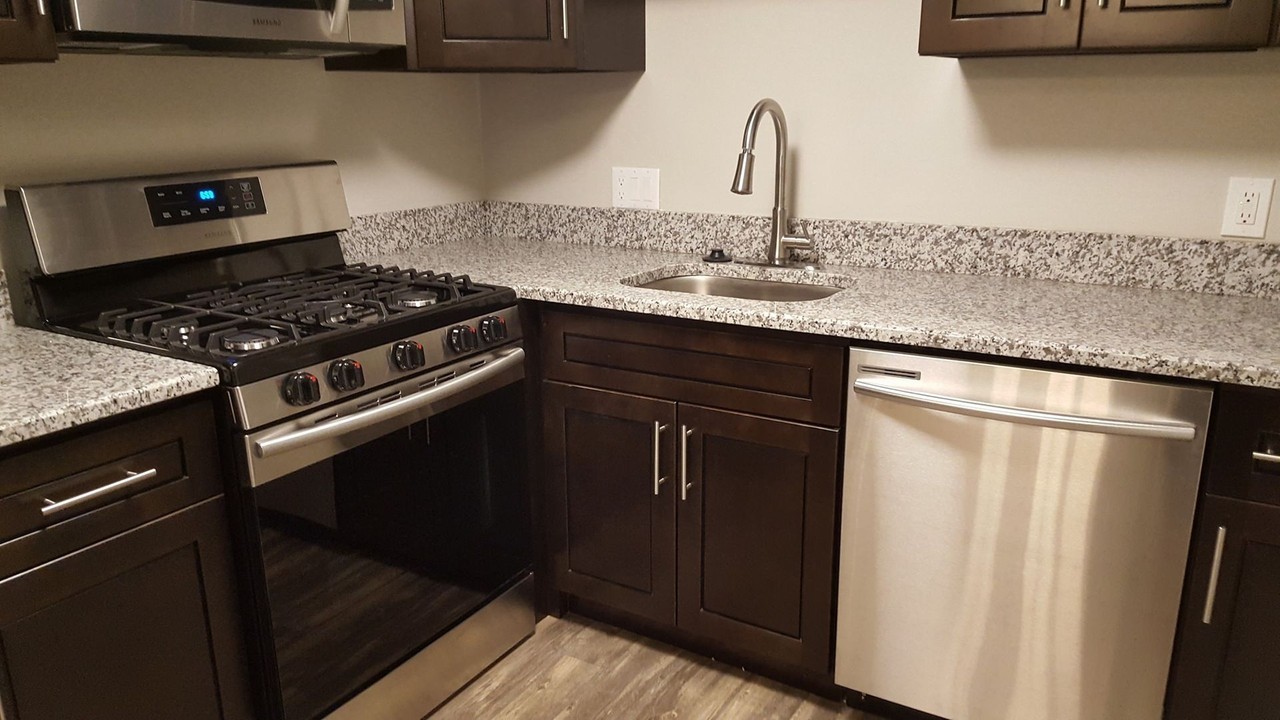 Cross Creek Apartments - Photo 2 of 38