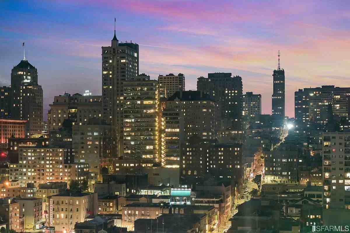 611 Washington St #2405