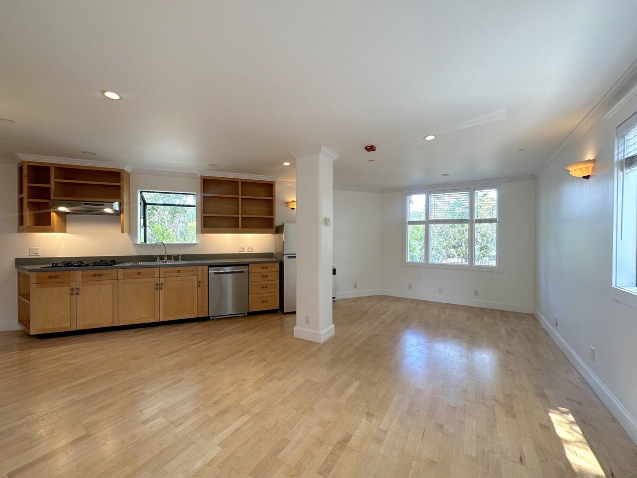 1214 San Anselmo Ave - Photo 2 of 18