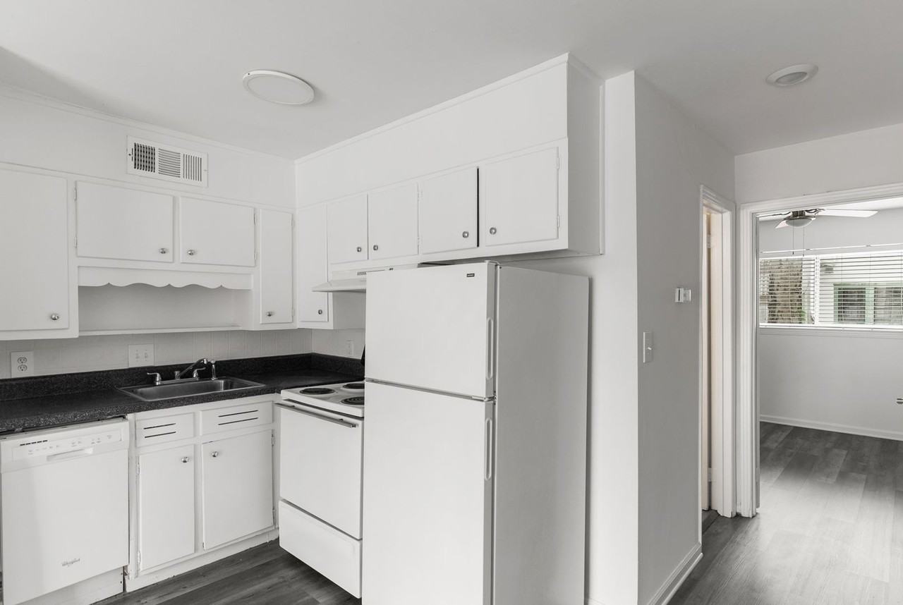 Cliff Place - Photo 2 of 20