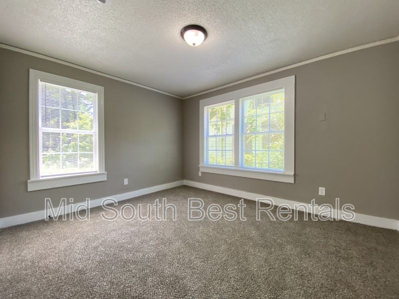 4909 W 31st St - Photo 4 of 6