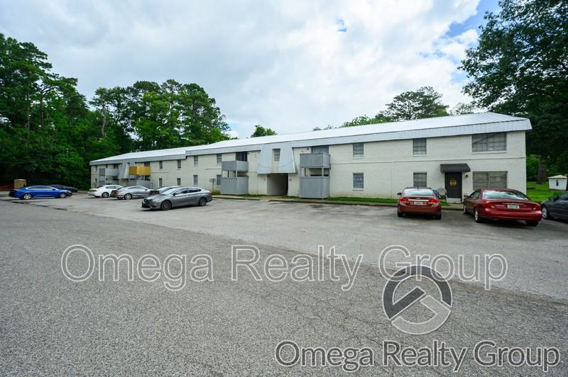 425 Oakwood Ave #440