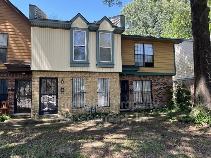 3244 Southern Ave - Photo 4 of 16