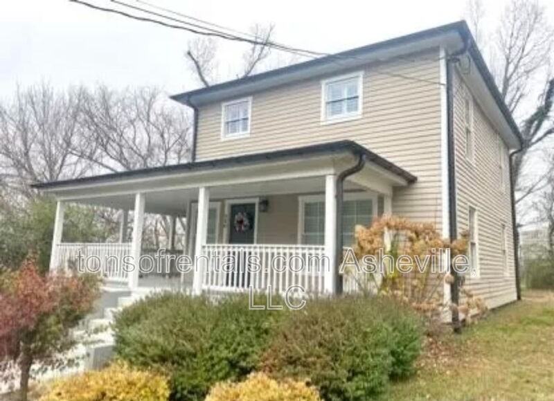 240 S Beaumont St - Photo 2 of 22