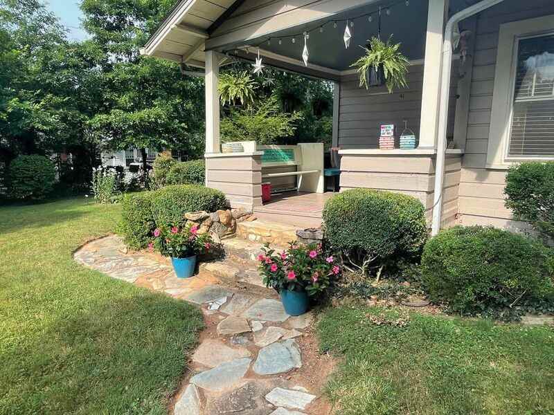 41 Lanvale Ave - Photo 2 of 16