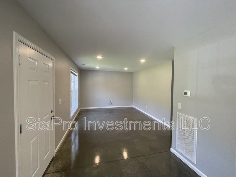 69 *****Coming Soon Second Week Of November 2026****69 Mcmurtry Rd #5A - Photo 3 of 8