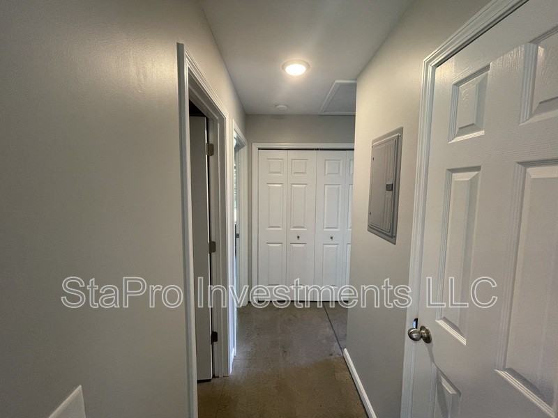 69 *****Coming Soon Second Week Of November 2026****69 Mcmurtry Rd #5A - Photo 4 of 8