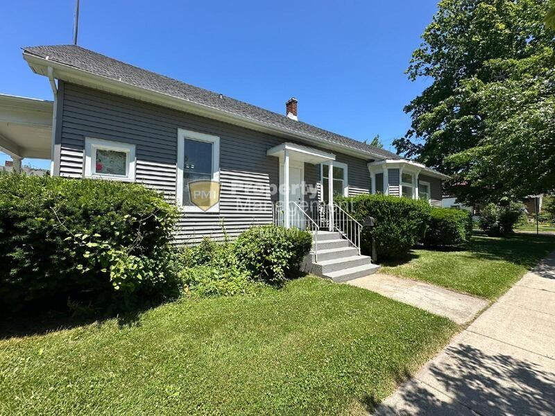 1103 Harrison St - Photo 3 of 16