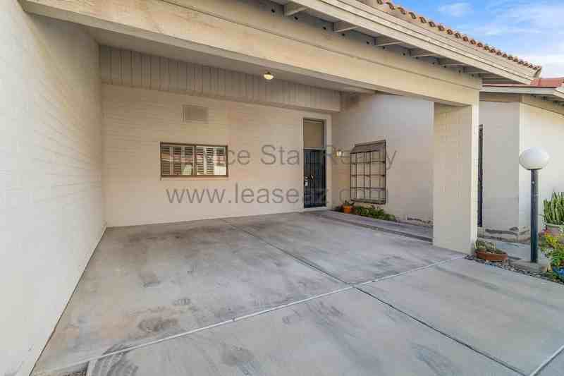1336 E Maryland Ave #4 - Photo 3 of 19