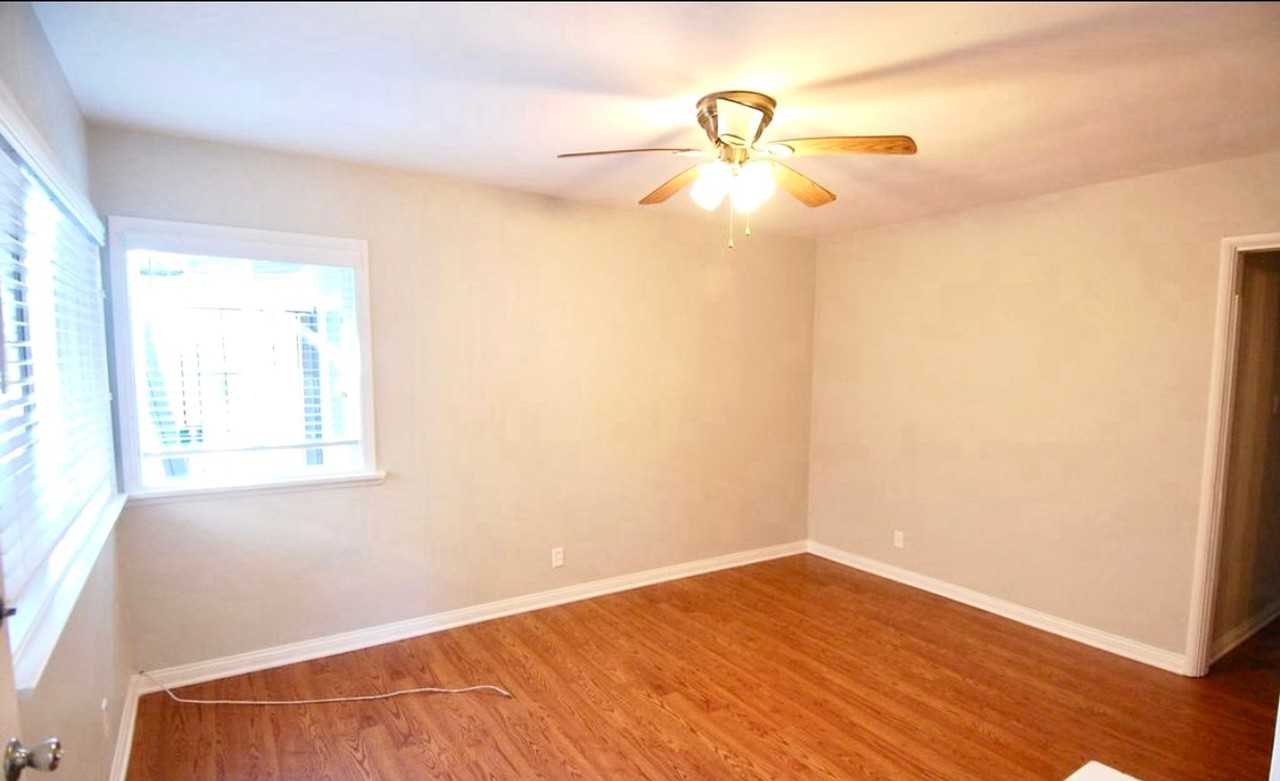 323 CRISTOBAL, LLC - Photo 3 of 8