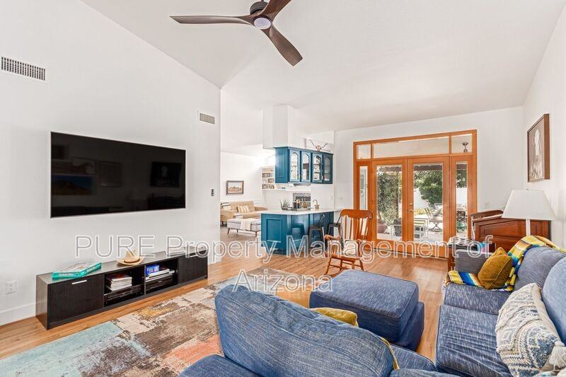 5735 E Acoma Dr - Photo 4 of 20