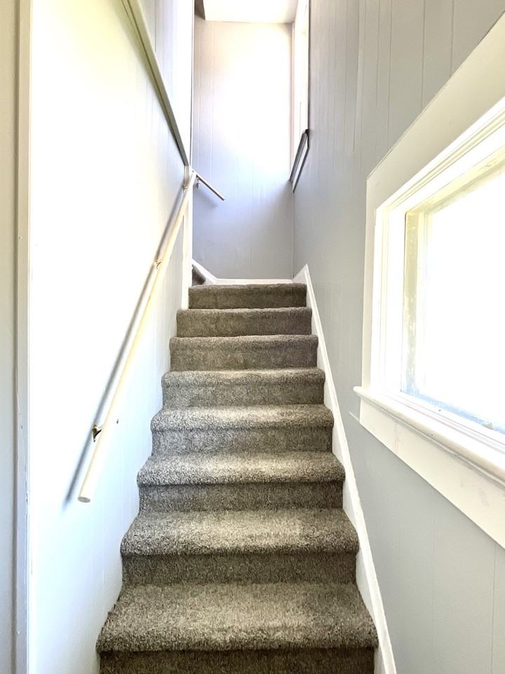 1601 S Linwood Ave #1 - Photo 7 of 7