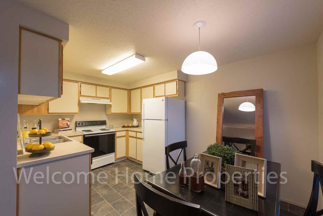 101 Kenwood - Photo 6 of 37
