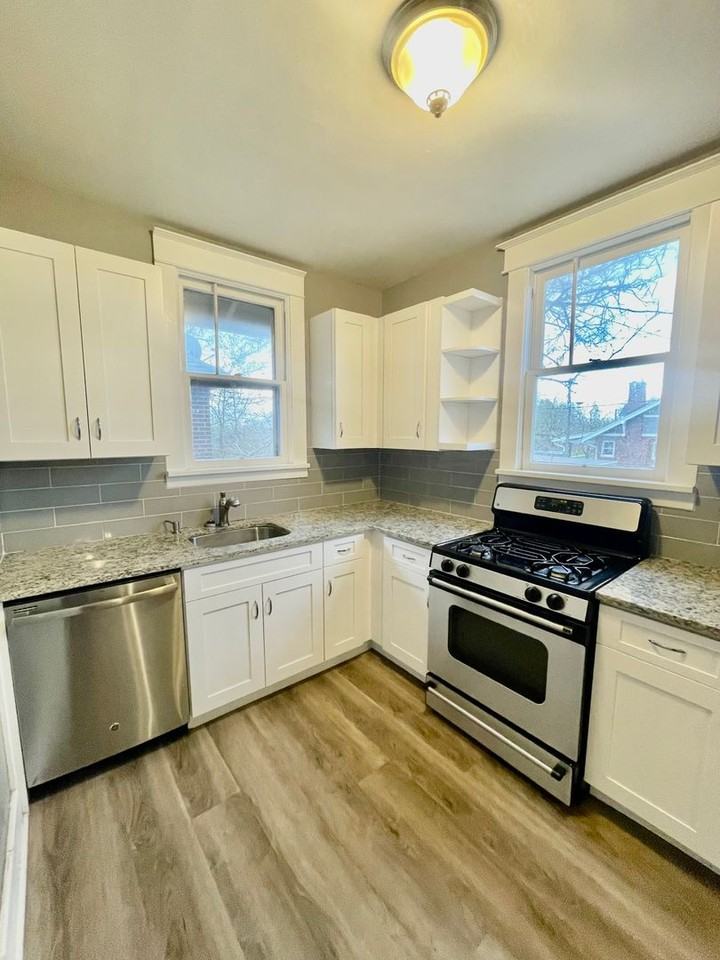 3110 W 41st Ave - Photo 3 of 17