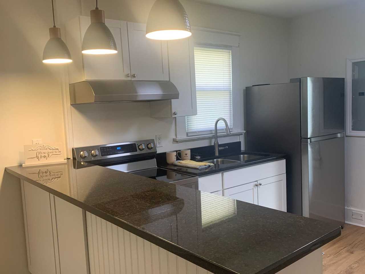 407 S 17th St - Photo 2 of 17