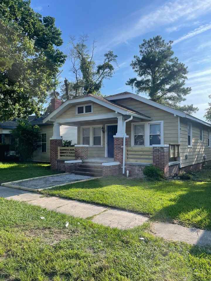 407 S 17th St - Photo 3 of 17