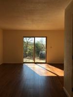 featured image of 807 Knox Ave
