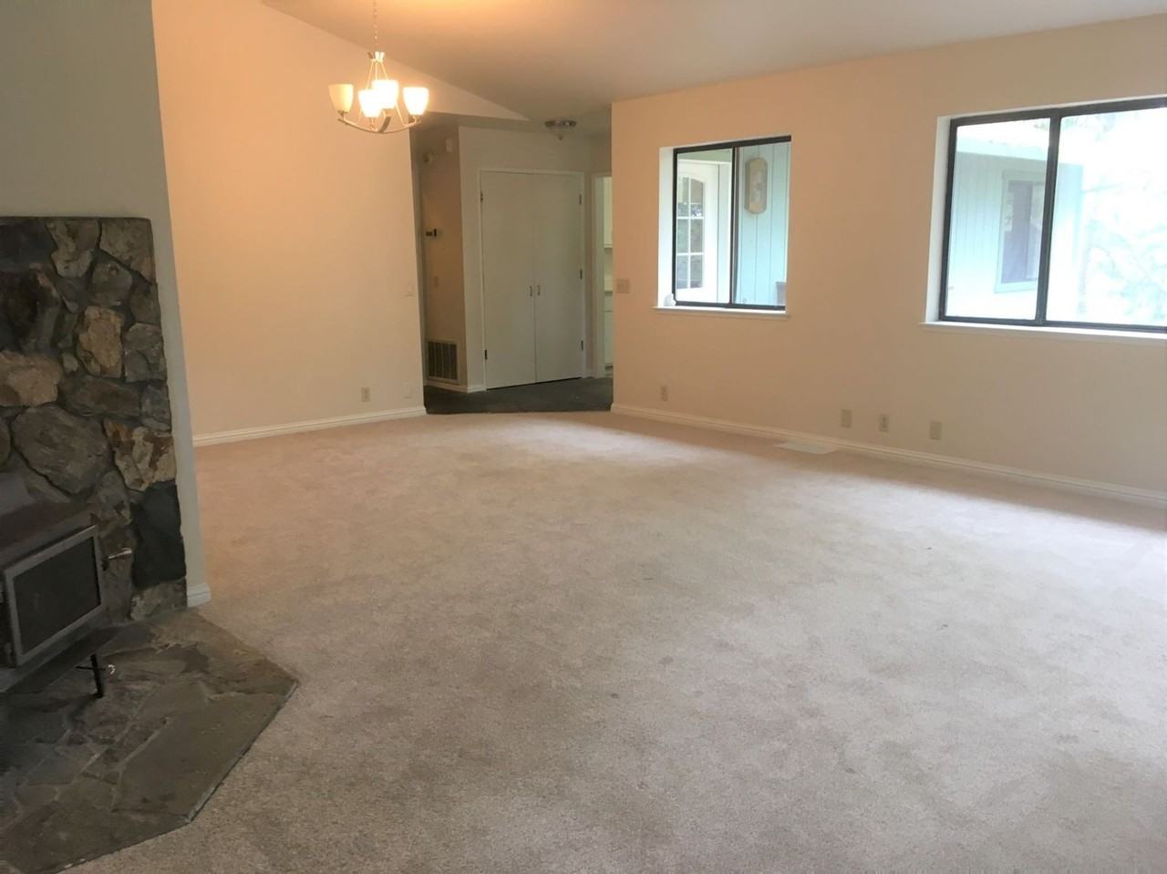 17867 Minnow Way - Photo 2 of 18