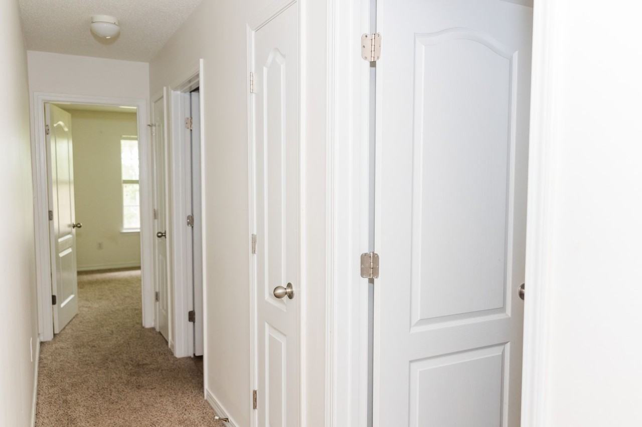 25759 Keldon Ct - Photo 6 of 32