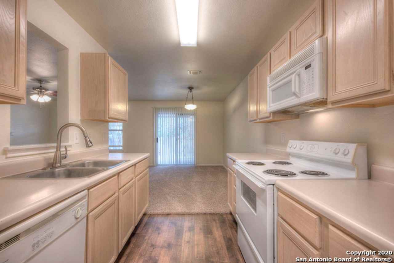 7839 Galaway Bay - Photo 6 of 18