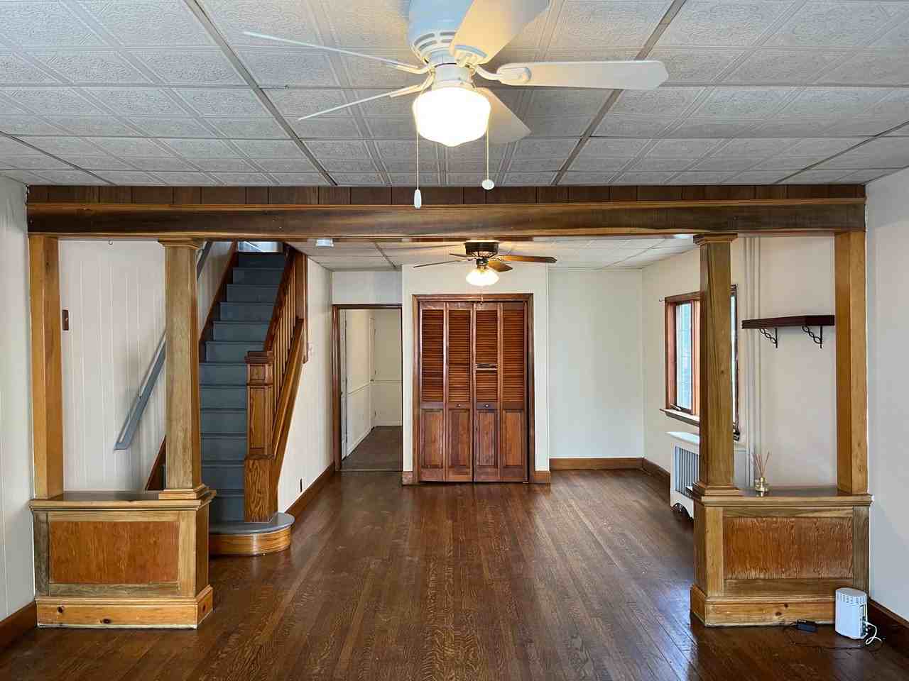 310 Lafayette St - Photo 2 of 15